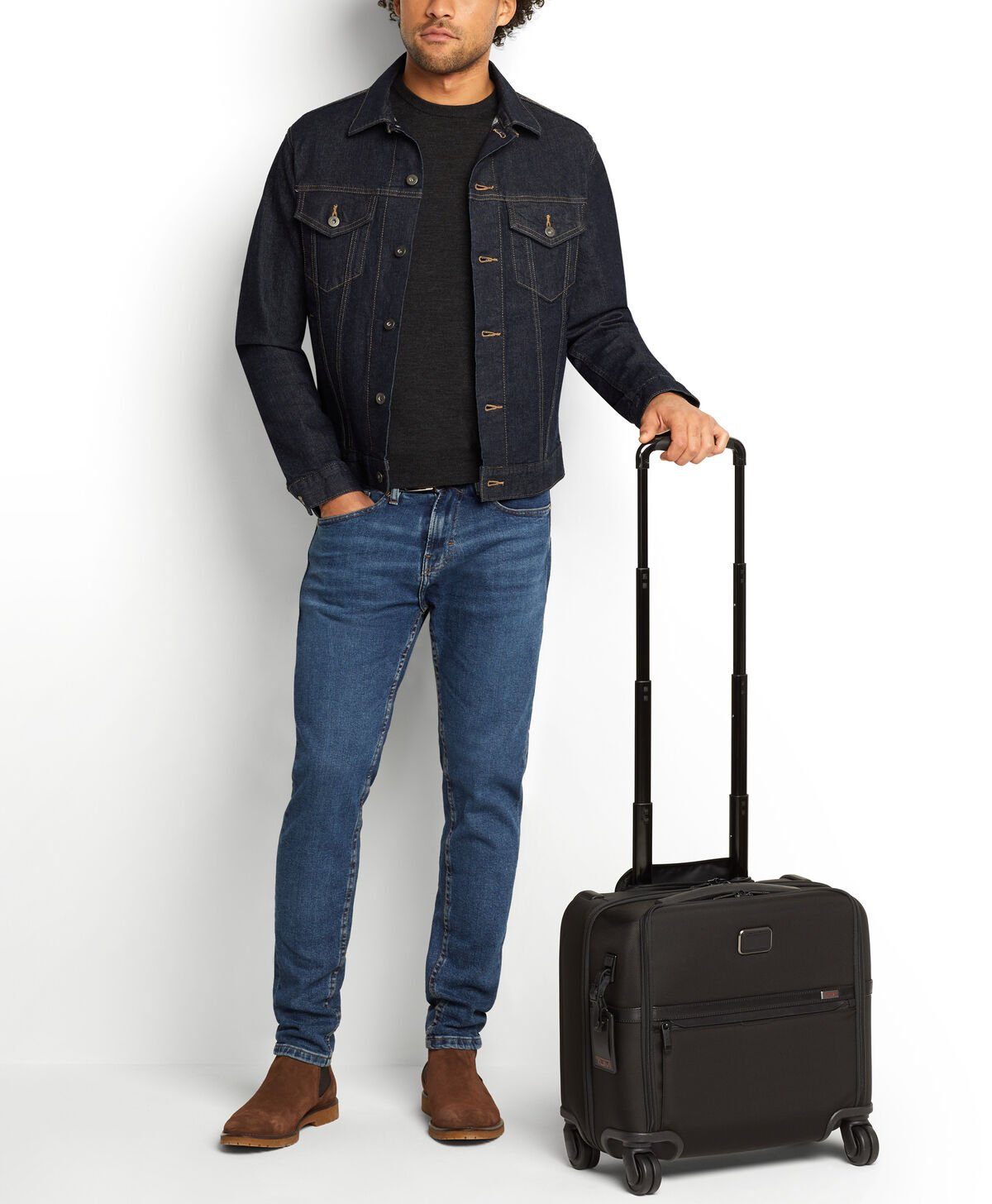 TUMI Alpha 2 COMPACT 4 WHL BRIEF  Black
