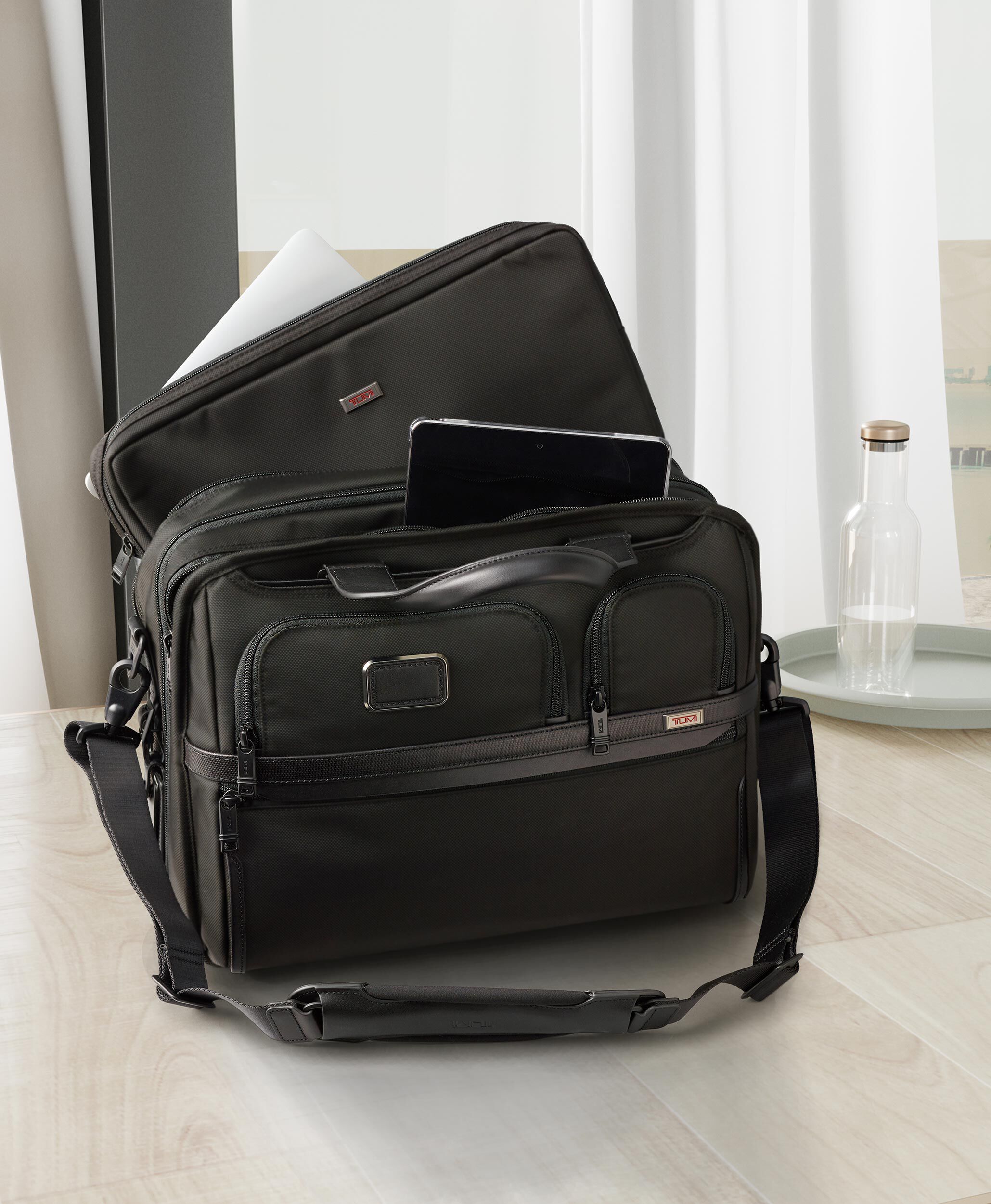 Alpha 3 Laptop Briefcase TUMI Poland