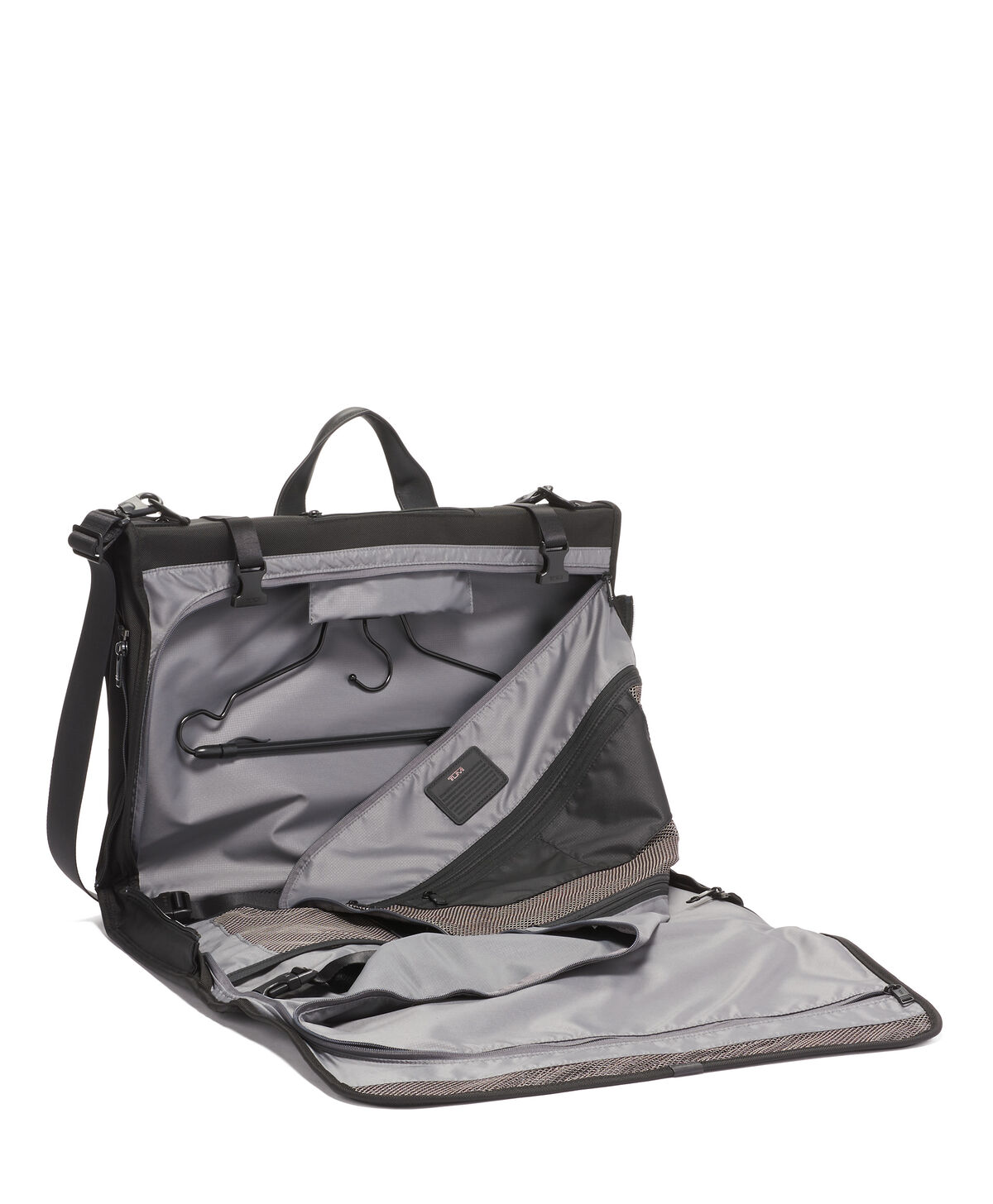 TUMI Alpha 2 GARMENT TRI-FOLD C/O  Black