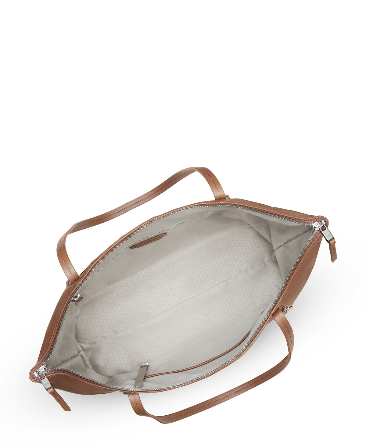 VOYAGEUR Q Tote