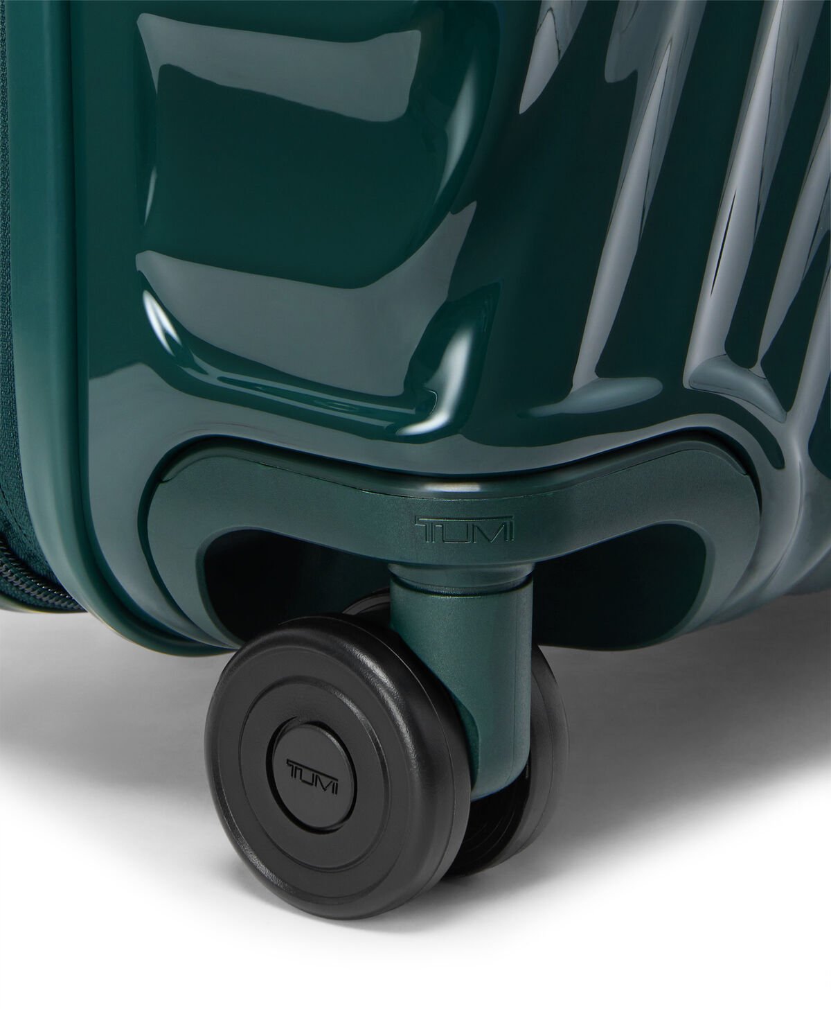 TUMI Continental Expandable Carry-On 55 cm