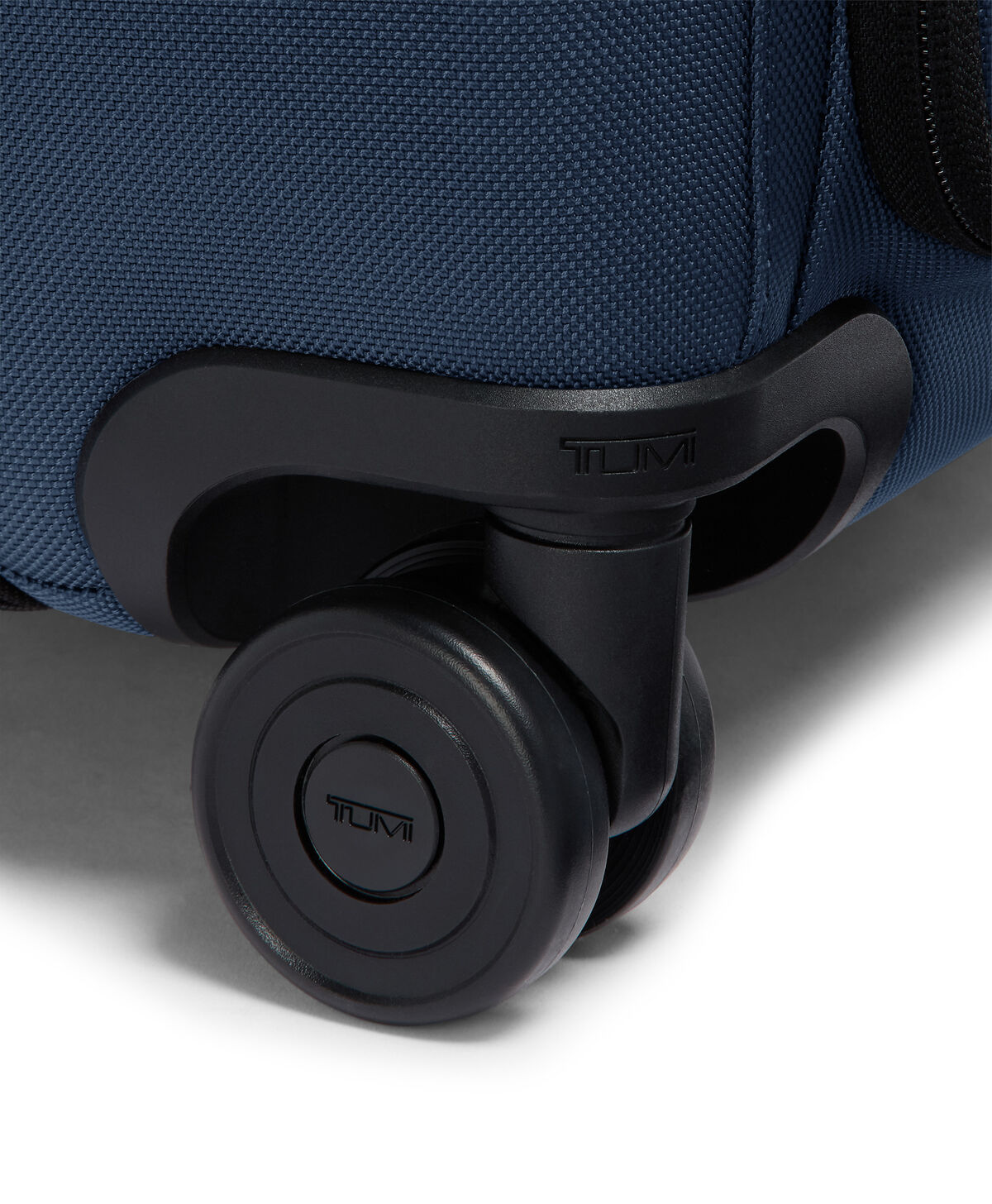 Alpha Duza walizka rejestrowana z podw&oacute;jnym dostepem, z poszerzeniem | TUMI Duza walizka rejestrowana z podw&oacute;jnym dostepem, z poszerzeniem