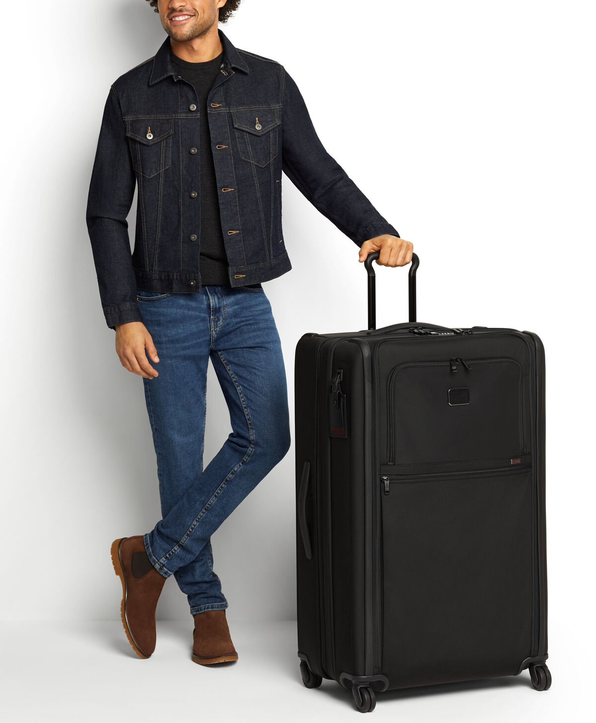 TUMI Alpha 2 WW TRIP EXP 4 WHL P/C  Black