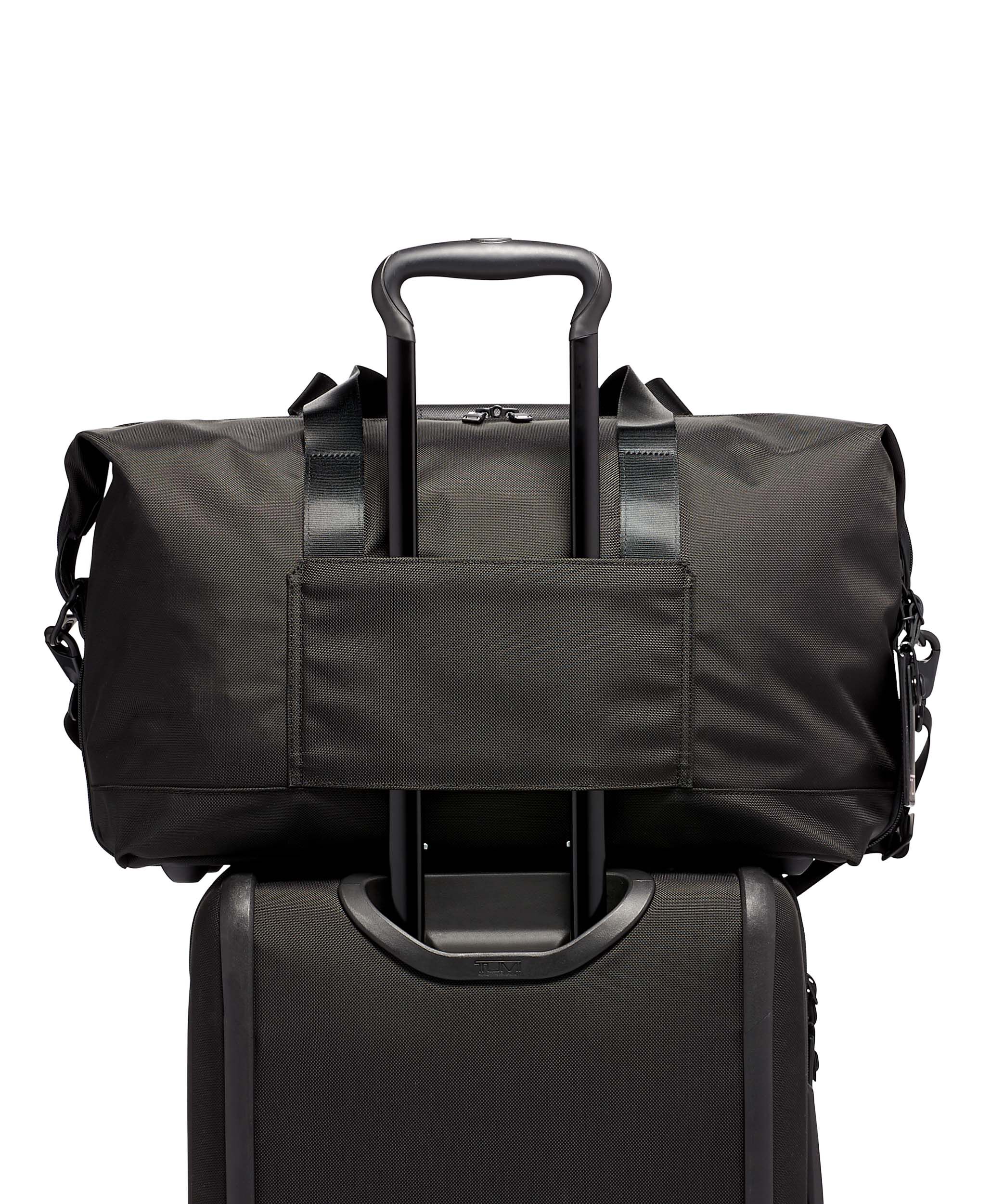 Duffel Bags & Weekenders | TUMI