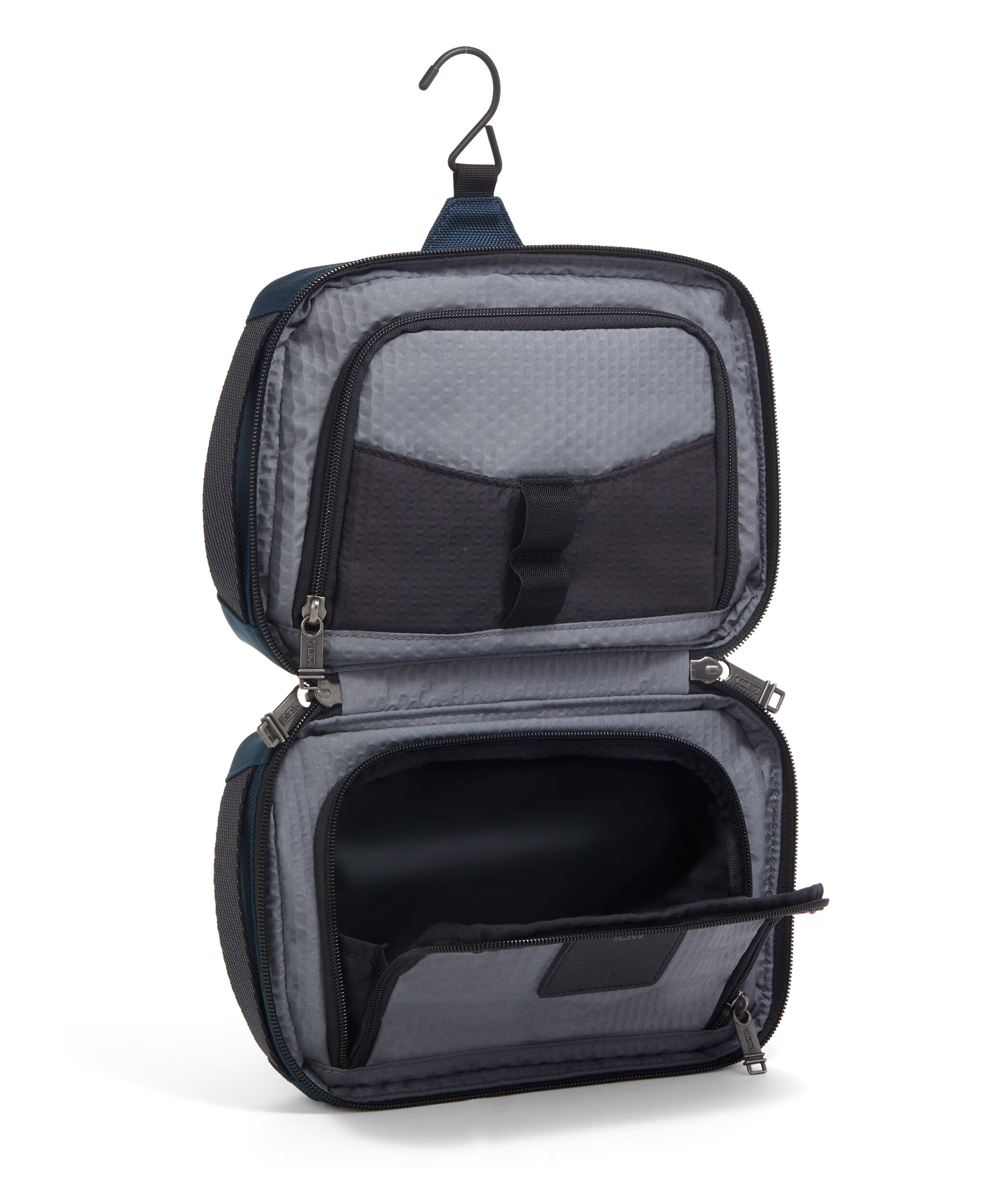 Tumi mens travel toiletry bag cheap