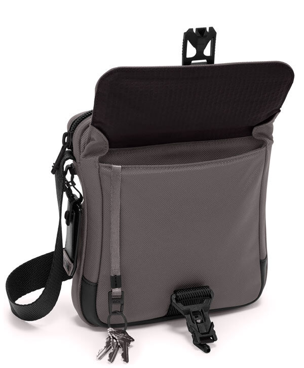 【美品】TUMI トゥミALPHA BRAVO クロスボディ223371RS2 新作】ALPHA BRAVOから新色が登場 | ONWARD CROSSET