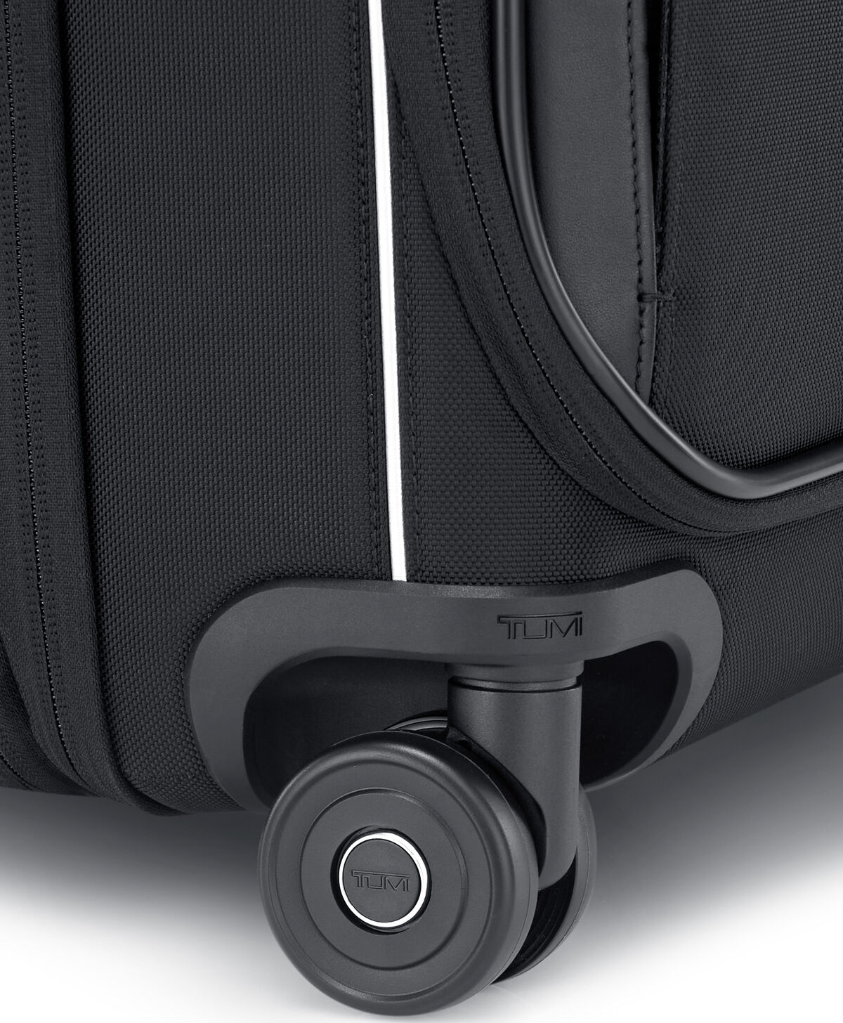 TUMI Walizka Kabinowa poszerzany Continental Dual Access  55 cm TUMI Walizka Kabinowa poszerzany Continental Dual Access  55 cm