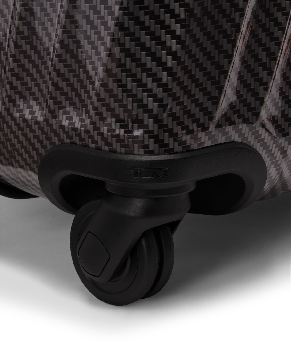 TUMI Extended Trip Checked Luggage 76 cm
