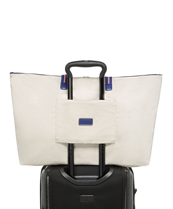 TUMI McLaren Tote Just In Case® Grey | TUMI Polska