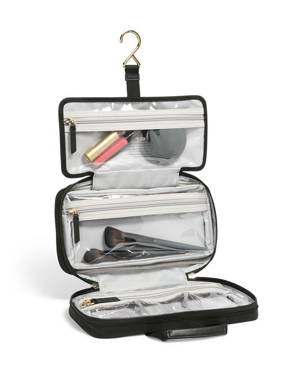 Toiletry & Cosmetic Bags | TUMI