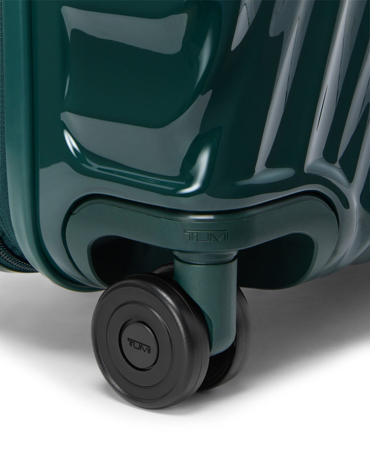 TUMI Walizka Kabinowa poszerzany Continental 55 cm