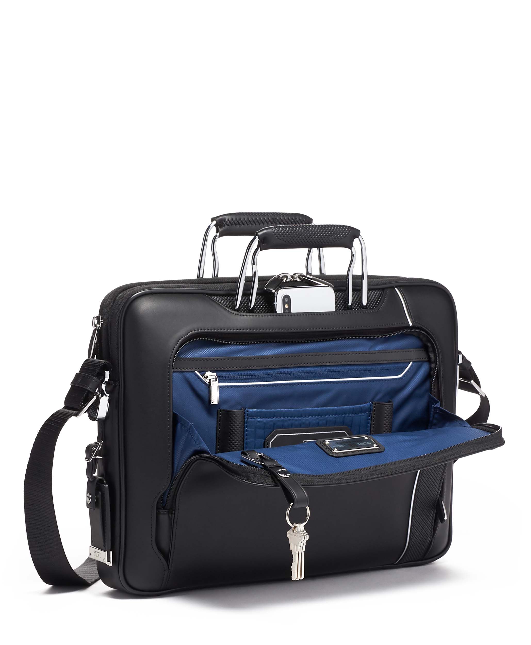 Tumi shop arrive briefcase