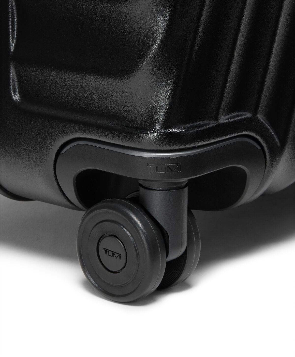 TUMI Walizka Worldwide Trip 85 cm