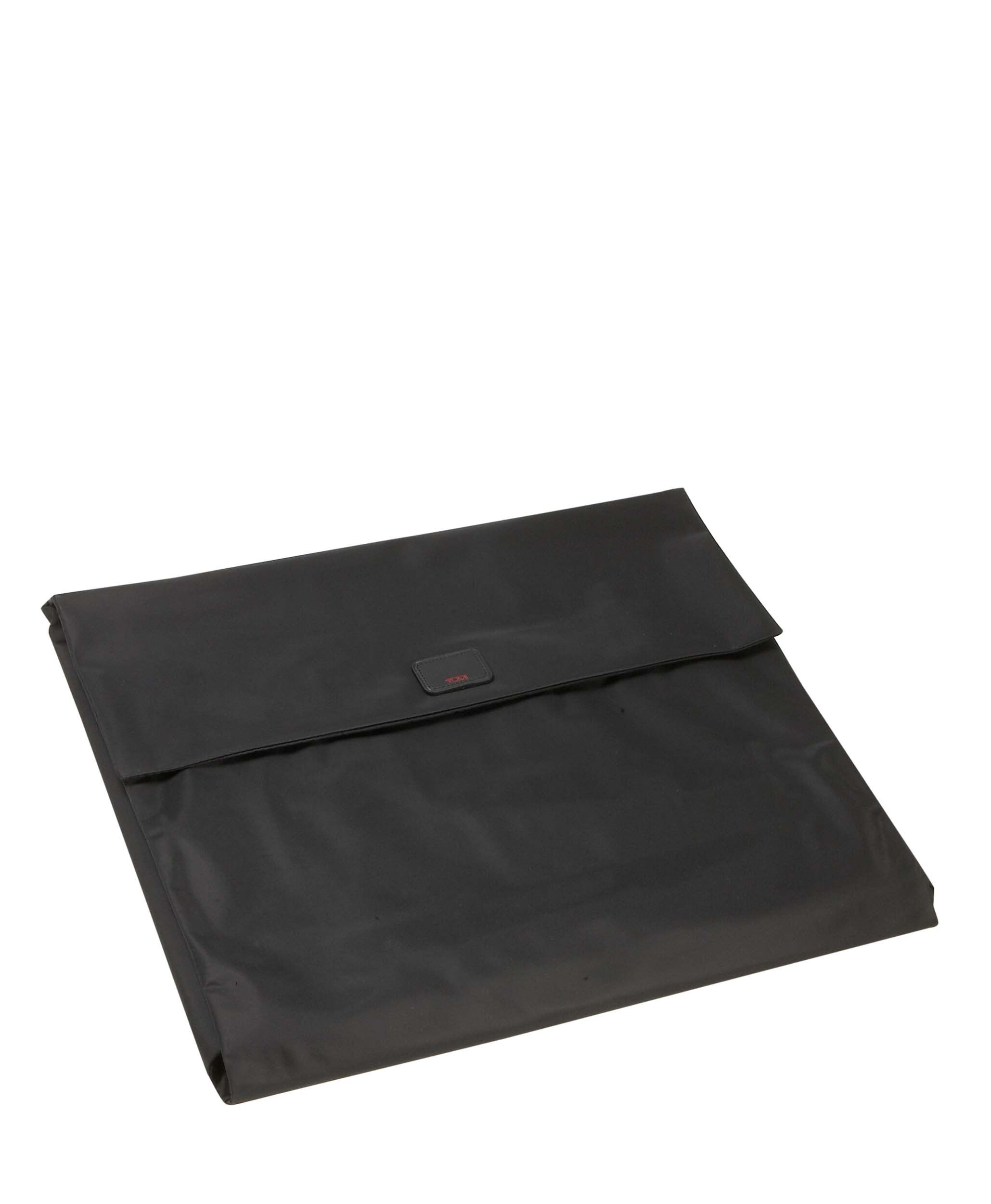 tumi suiter