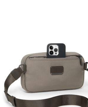 ARRIV&Eacute; Kompaktowy Sling Messina