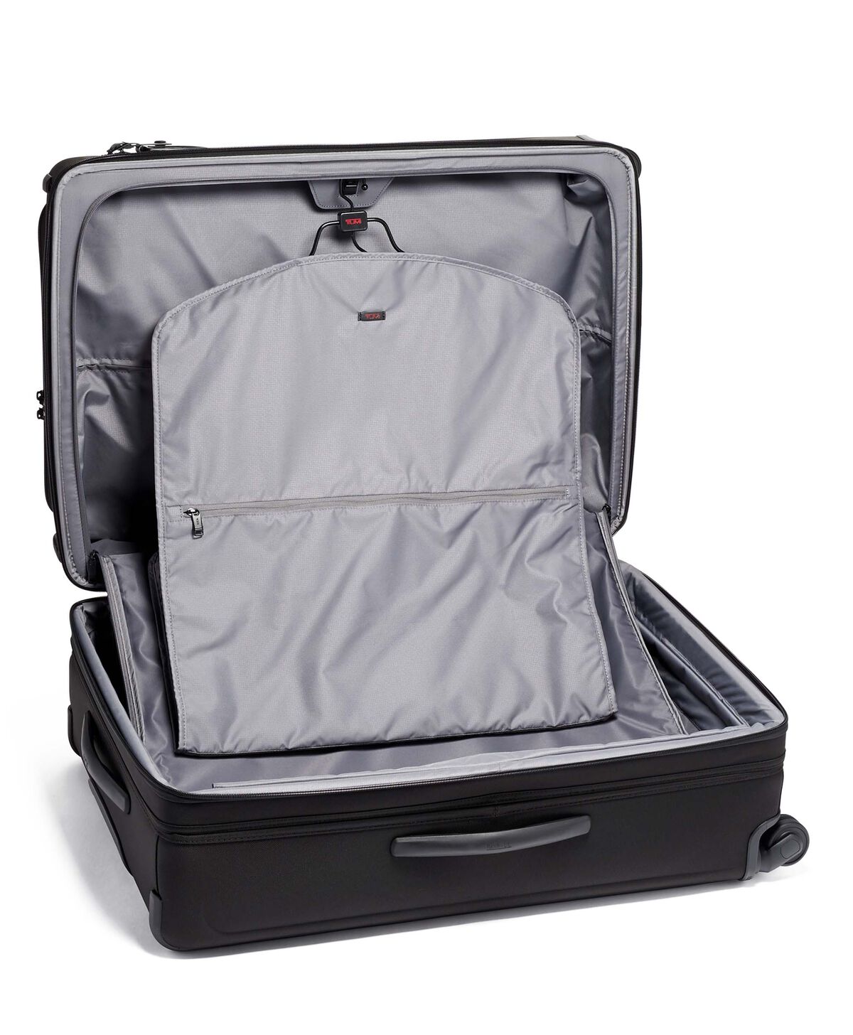 TUMI Alpha 2 EXT TRIP EXP 4 WHL P/C  Black