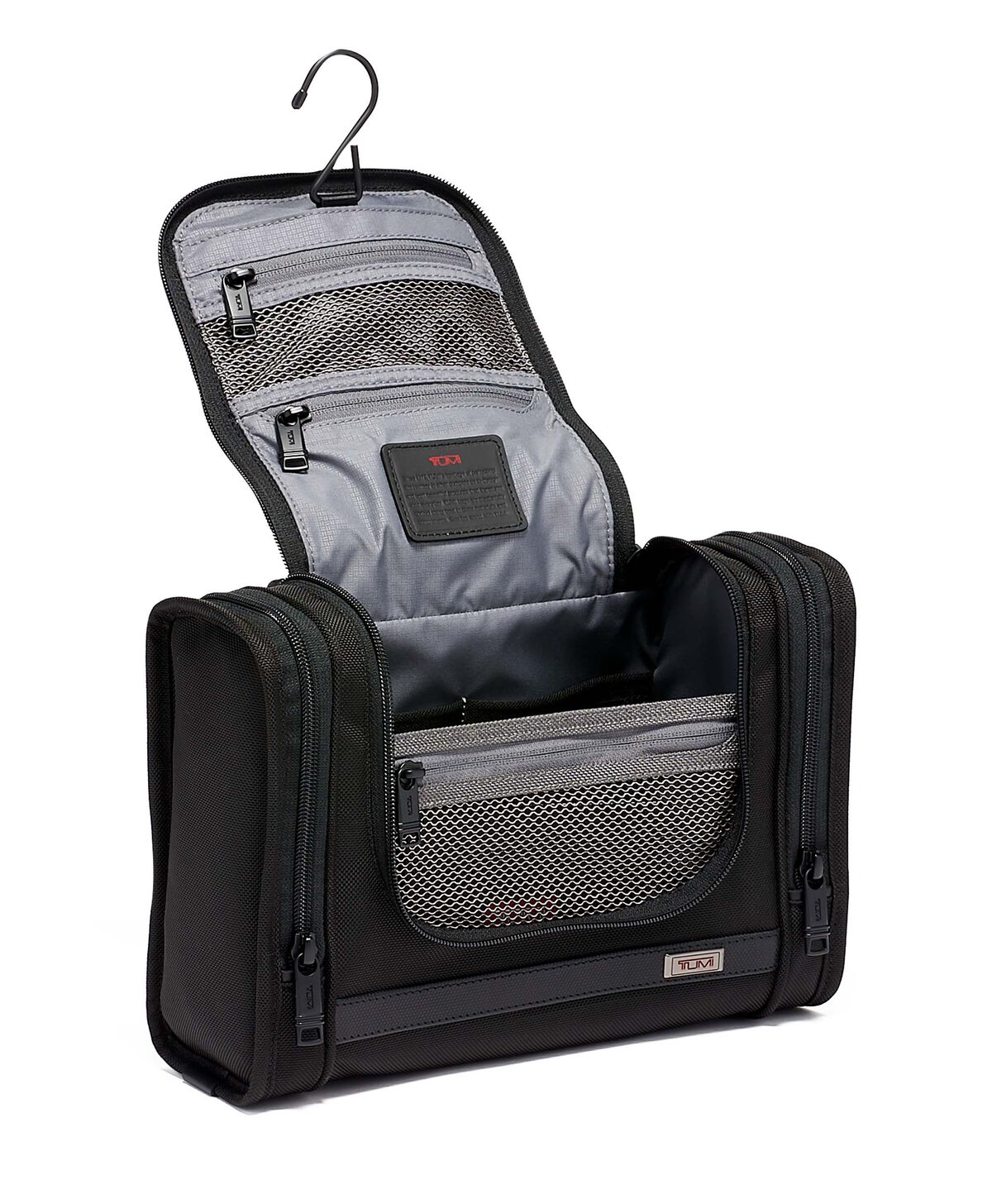 TUMI Alpha 2 HANGING TRAVEL KIT  Black
