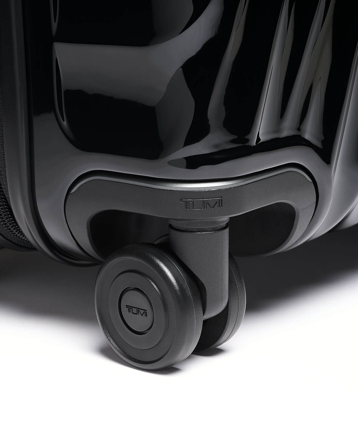 TUMI Walizka Kabinowa Continental S